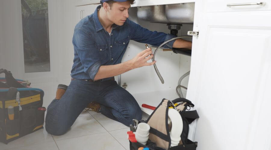 Expert burst pipe repair services in Bridgeville, PA